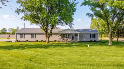 20126 Northwest Pkwy, Marysville, OH 43040