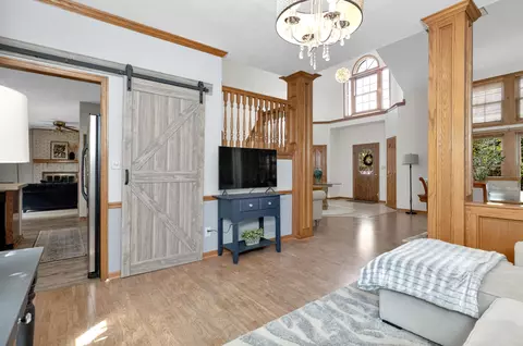 Entry Way - 7753 Brandonway Dr, Dublin, OH 43017 photo 3 of 3