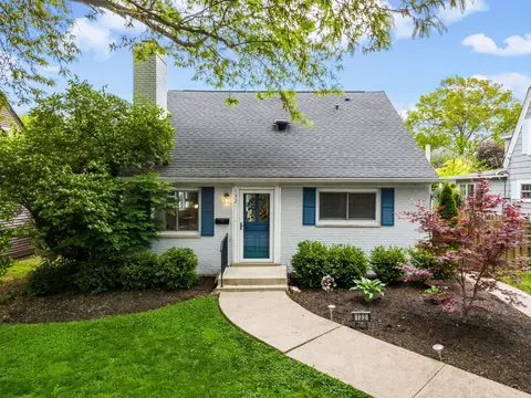 132 N Cassady Ave, Bexley, OH 43209