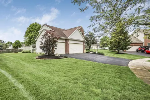 676 Theron Ct, Pickerington, OH 43147