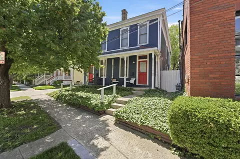 143 E 3rd Ave, Columbus, OH 43201 photo 2