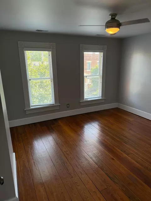 Bedroom - 143 E 3rd Ave, Columbus, OH 43201 photo 3 of 3