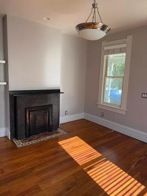 Living - 143 E 3rd Ave, Columbus, OH 43201 photo 2 of 2