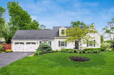 2866 Mountview Rd, Columbus, OH 43221