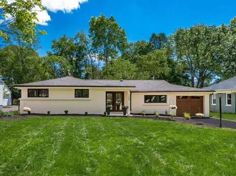 235 W Southington Ave, Columbus, OH 43085
