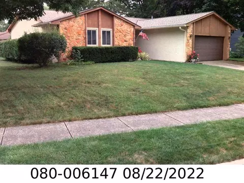 832 Prince William Ln, Westerville, OH 43081