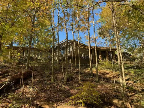 7495 E Broad St, Blacklick, OH 43004