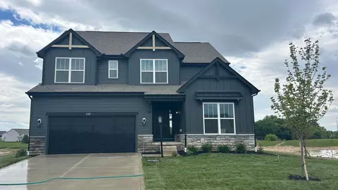 225 Painter St, Pickerington, OH 43147