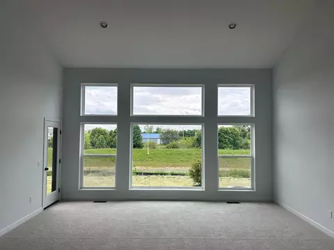 225 Painter St, Pickerington, OH 43147 photo 2