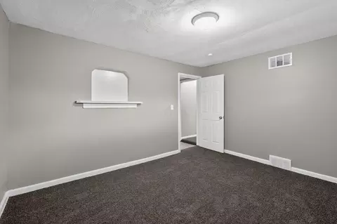 Bedroom - 2083 Ormond Ave, Columbus, OH 43224 photo 2 of 4