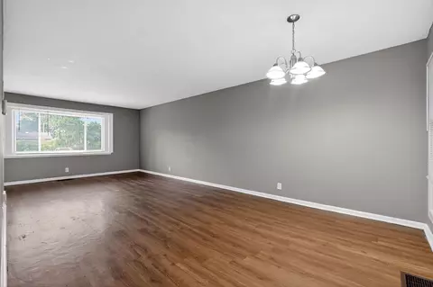 Living - 2083 Ormond Ave, Columbus, OH 43224 photo 2 of 7