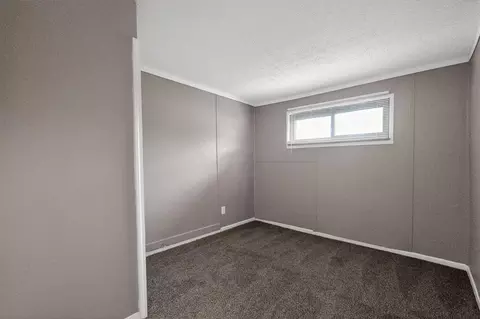Bedroom - 2083 Ormond Ave, Columbus, OH 43224 photo 1 of 4