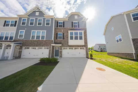 216 Via Veneto, Delaware, OH 43015