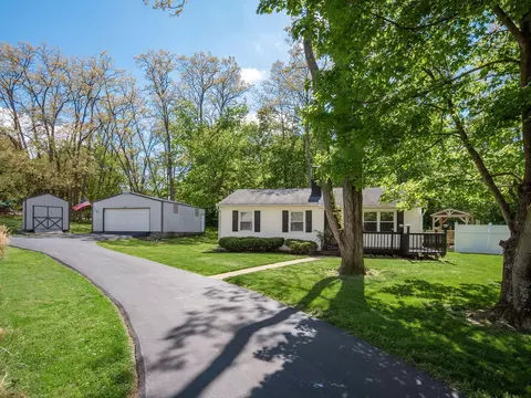 2731 Sandusky St, Grove City, OH 43123
