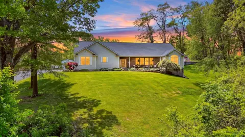 475 Coonpath Rd NW, Lancaster, OH 43130