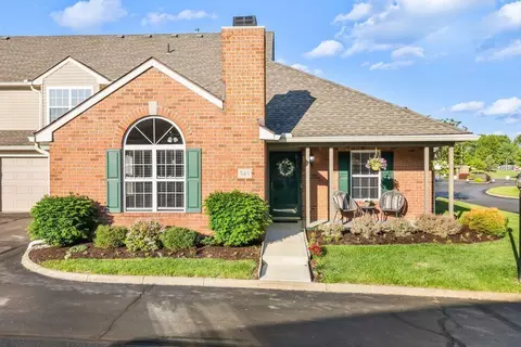 545 Chardonnay Ln, Lewis Center, OH 43035