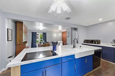 Kitchen - 2516 Capaldi Dr, Marion, OH 43302 photo 2 of 4