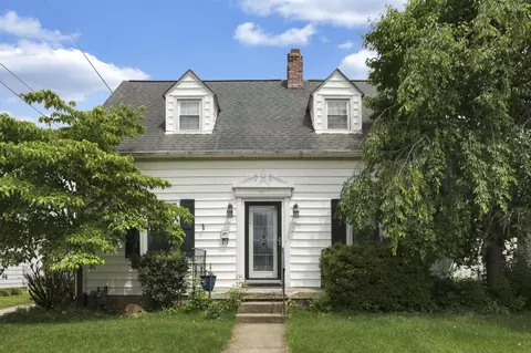 917 E 5th Ave, Lancaster, OH 43130