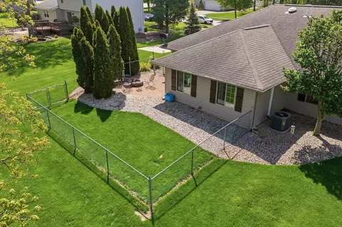 Exterior - 618 Linden Ln, Willard, OH 44890 photo 5 of 5