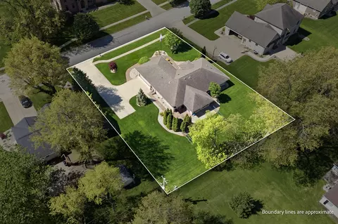 View/Area - 618 Linden Ln, Willard, OH 44890 photo 5 of 12
