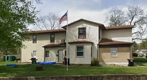 91 N Buena Vista St, Newark, OH 43055