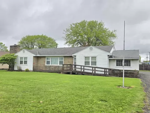 2426 E Mansfield St, Bucyrus, OH 44820