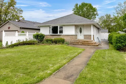 Exterior - 492 Forest Lawn Blvd, Marion, OH 43302 photo 1 of 7