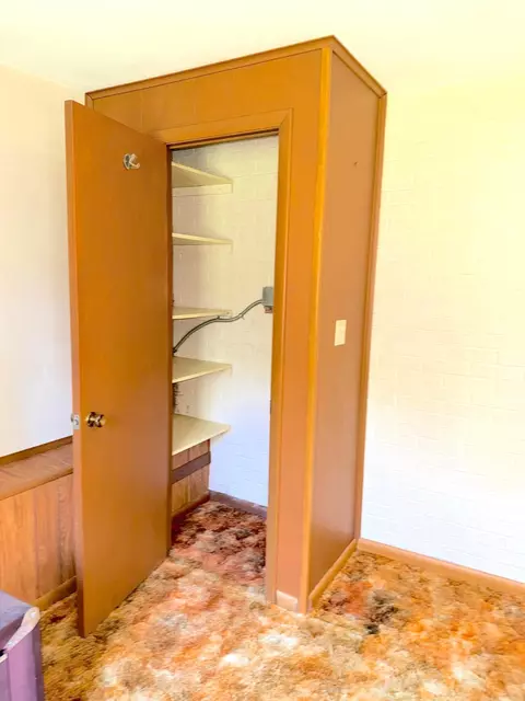 Other - 2705 Ash Dr, Springfield, OH 45504 photo 6 of 10