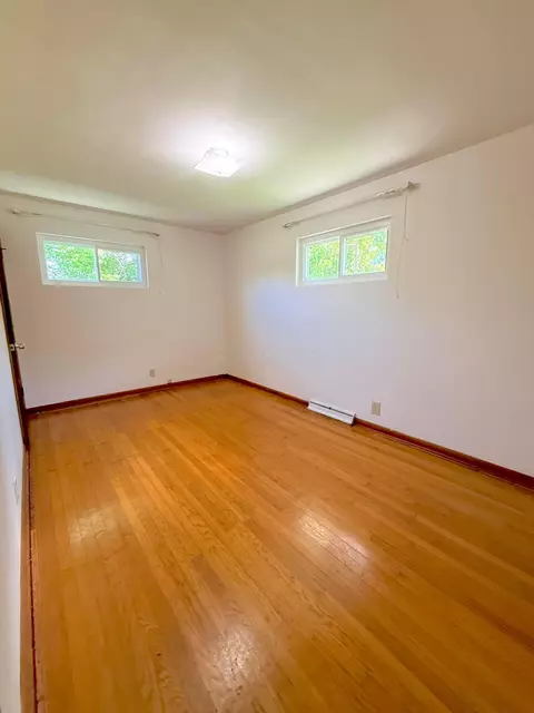 Bedroom - 2705 Ash Dr, Springfield, OH 45504 photo 1 of 3