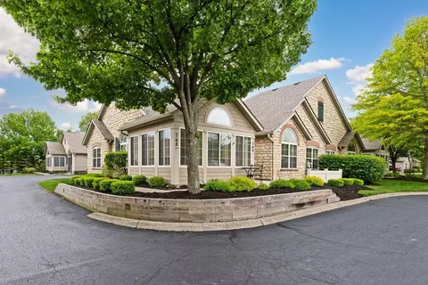 766 Kingsmead Rd, Westerville, OH 43082