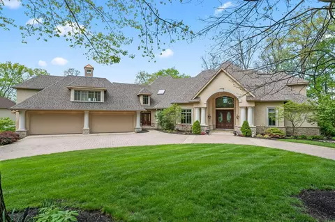 912 Matthews Brook Ln, Powell, OH 43065