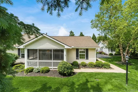 8605 Victoria Meadow Ln, Reynoldsburg, OH 43068
