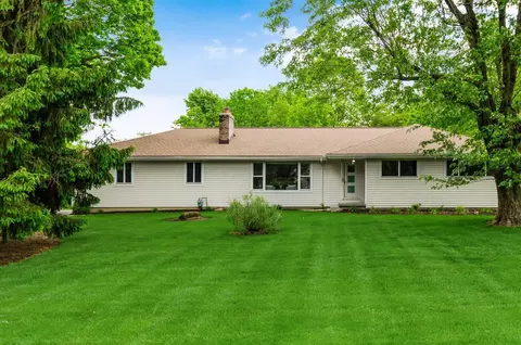 1486 Hickory Run Dr, Columbus, OH 43204
