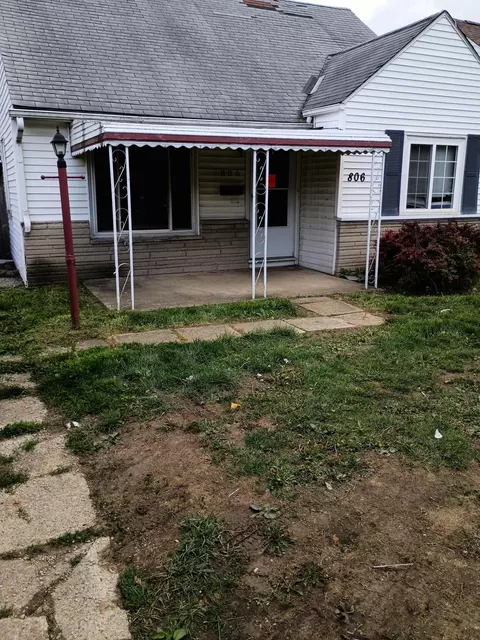 806 S Hampton Rd, Columbus, OH 43227