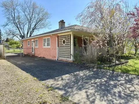 135 Marilla Rd, Columbus, OH 43207