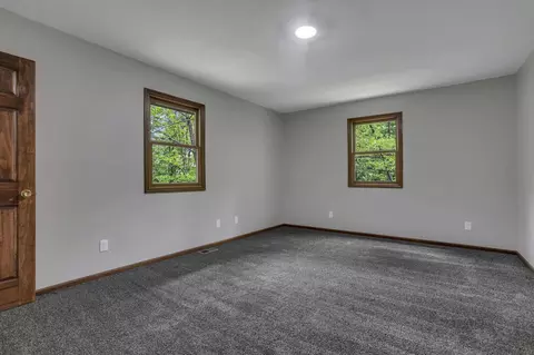 Bedroom - 31067 Mays Rd, Logan, OH 43138 photo 3 of 8