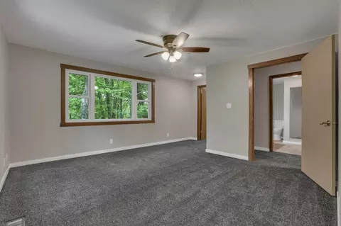 Bedroom - 31067 Mays Rd, Logan, OH 43138 photo 7 of 8
