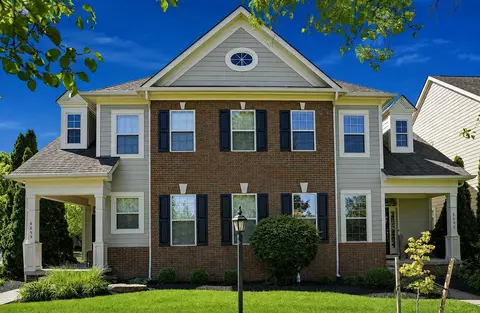 6699 Cooperstone Dr #75, Dublin, OH 43017