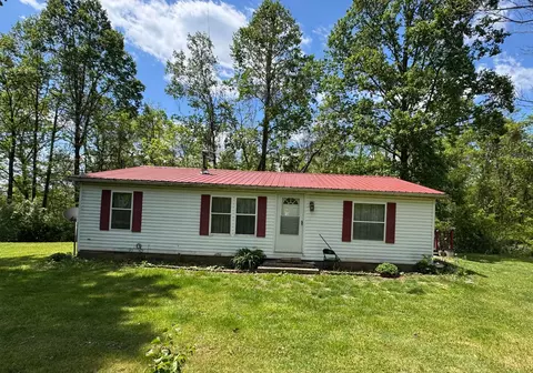 13861 Union Rd, Laurelville, OH 43135