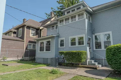 Exterior - 368 E Madison Ave, Springfield, OH 45503 photo 4 of 7
