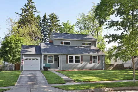 360 Kenbrook Dr, Worthington, OH 43085