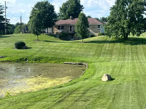 228 Coonpath Rd NE, Lancaster, OH 43130