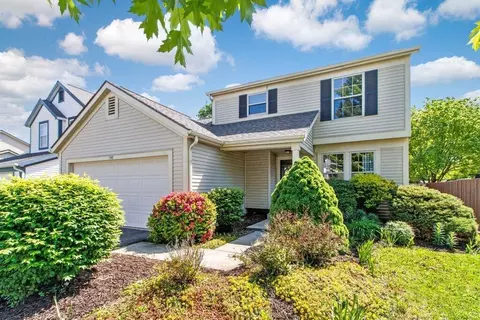1148 Wexford Green Blvd, Columbus, OH 43228
