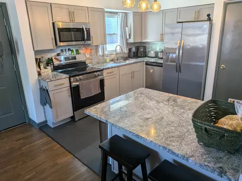 650 Salisbury Rd, Columbus, OH 43204