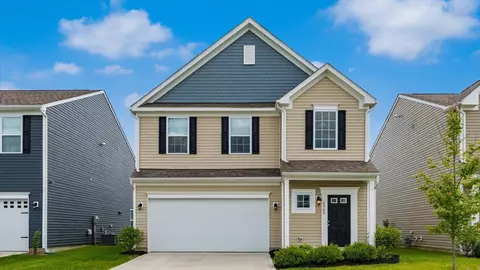 5363 Shannon Square Dr, Canal Winchester, OH 43110