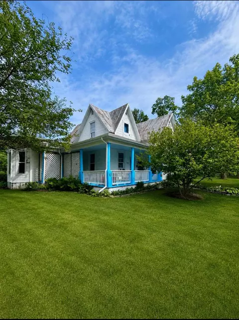 512 S Marion St, Cardington, OH 43315