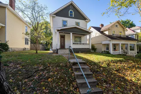 217 E Oakland Ave, Columbus, OH 43201