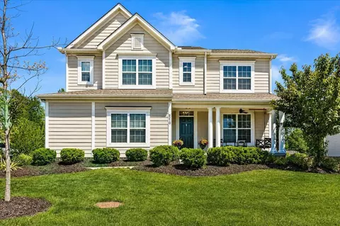 9210 Pickens Dr, Blacklick, OH 43004