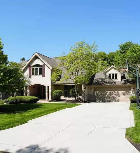 4605 Lanercost Way, Columbus, OH 43220