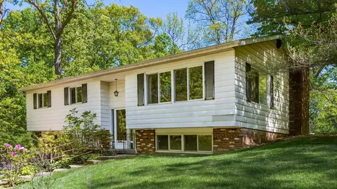 2849 Olde Falls Rd, Zanesville, OH 43701